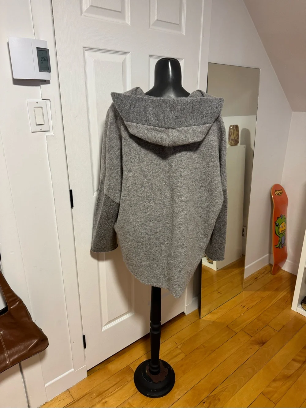 jacket - Picture 4 of 4
